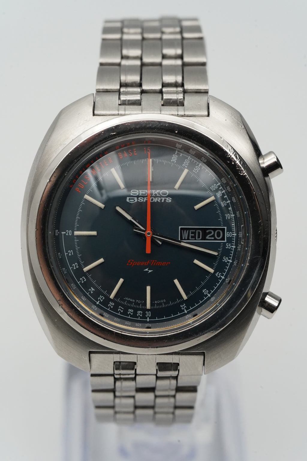 Vintage Seiko 5 Sports Speed-Timer Chronograph (Ref. 7017-8000) – Newly serviced