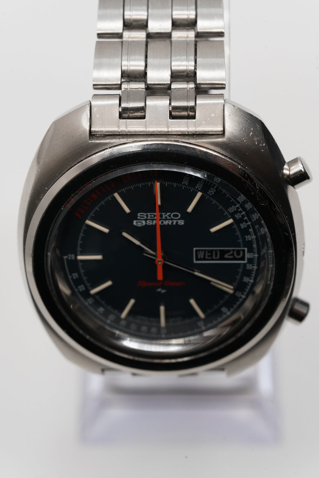 Vintage Seiko 5 Sports Speed-Timer Chronograph (Ref. 7017-8000) – Newly serviced