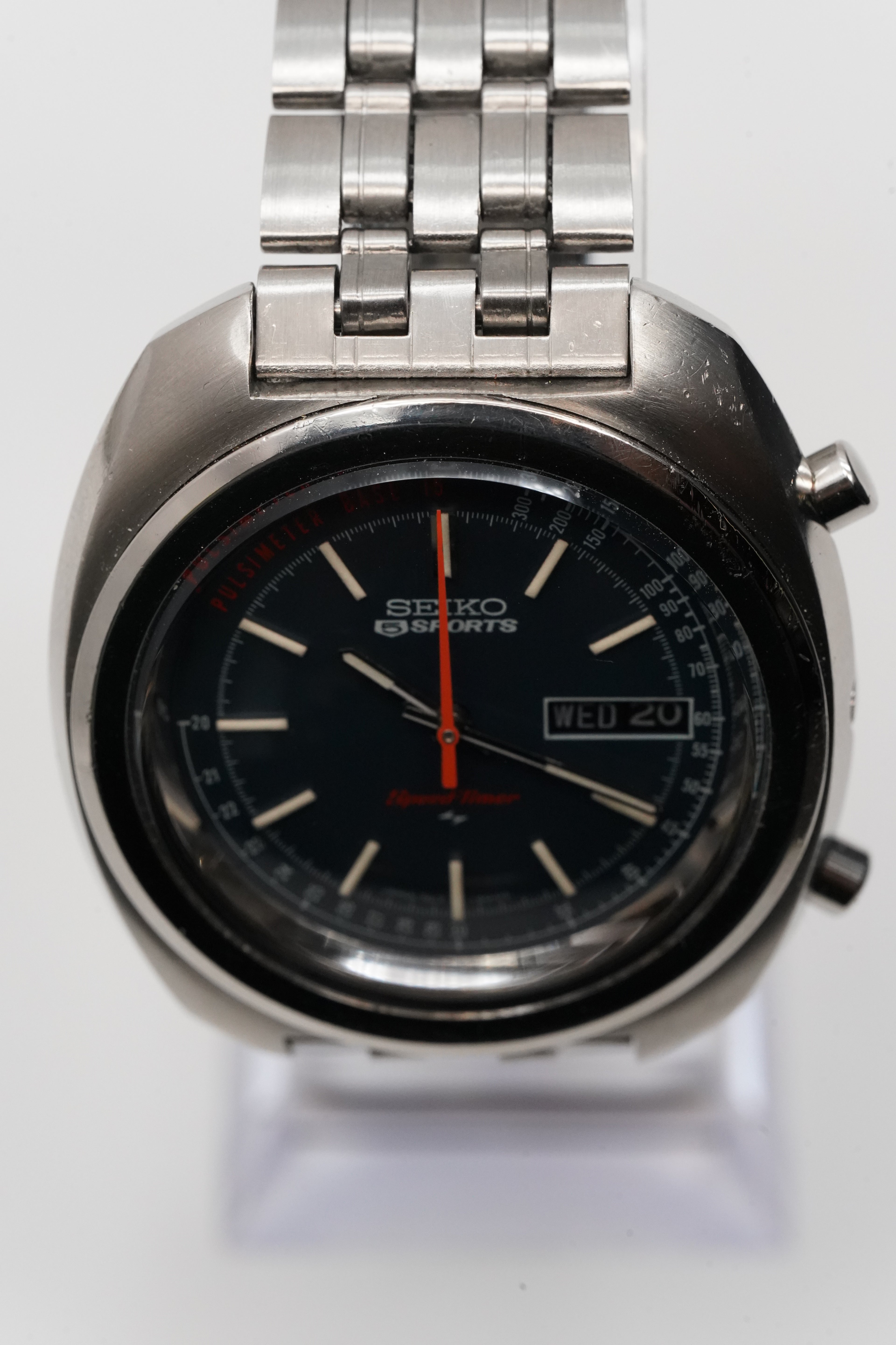 Vintage Seiko 5 Sports Speed-Timer Chronograph (Ref. 7017-8000) – Newly serviced
