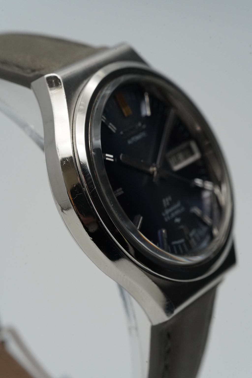 Seiko Lord Matic Special (Ref. 5206-6090) – Blue Gradient Dial – Fully Serviced