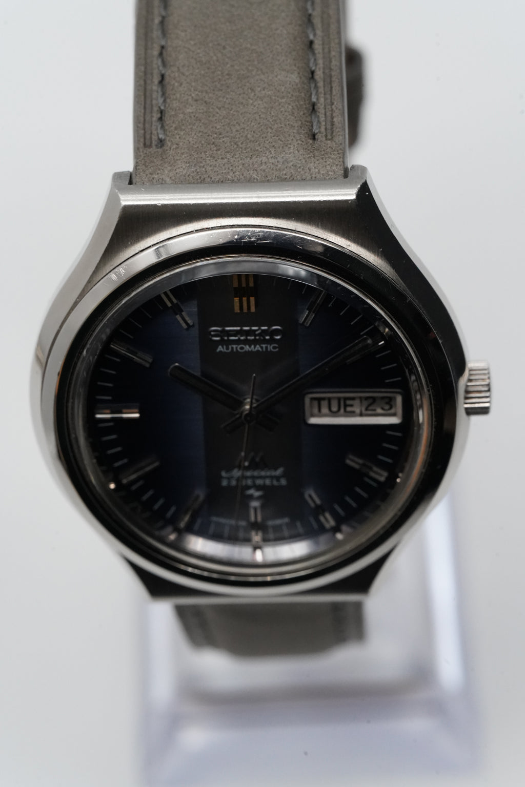Seiko Lord Matic Special (Ref. 5206-6090) – Blue Gradient Dial – Fully Serviced
