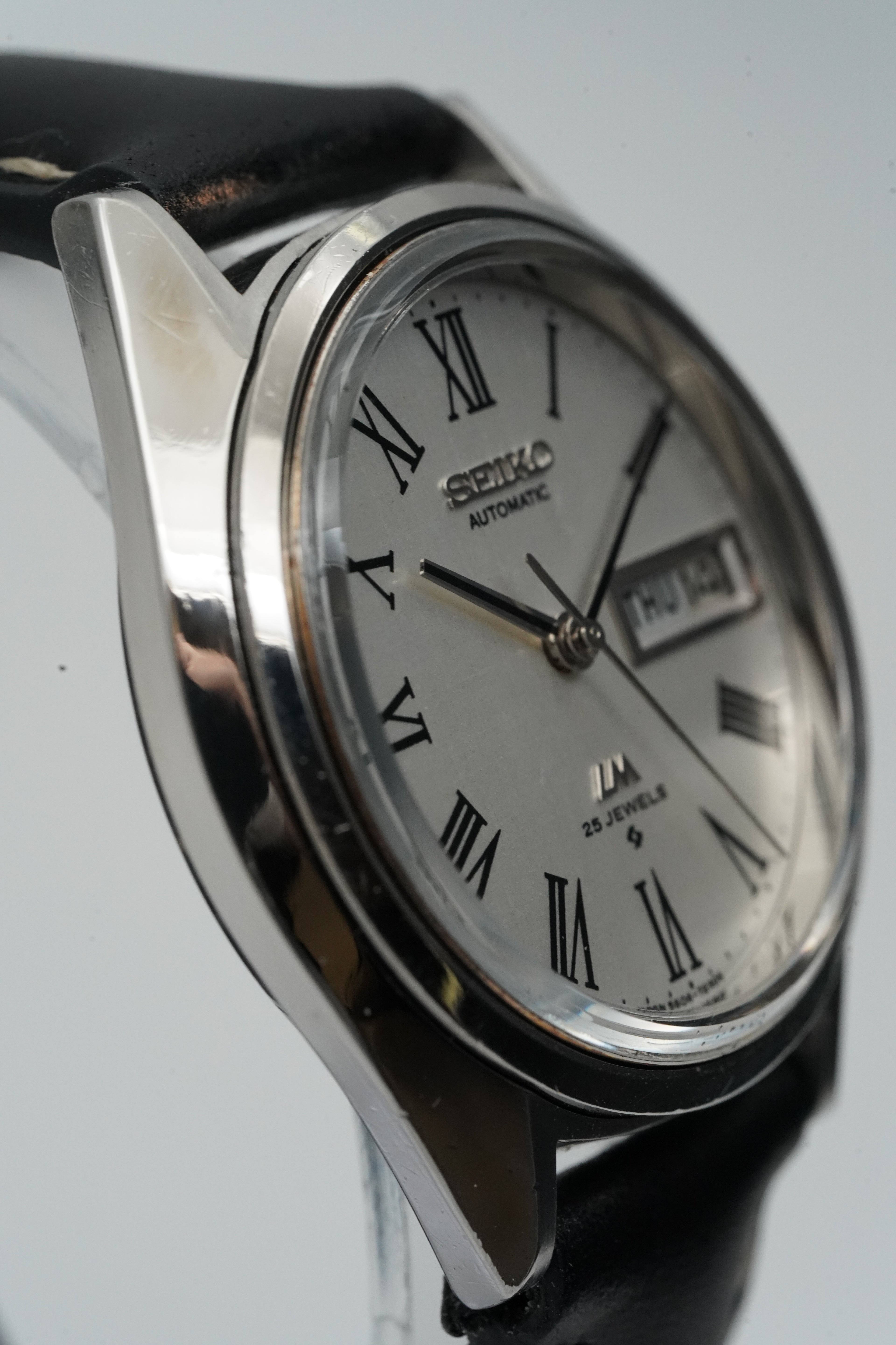 Vintage Seiko Lord Matic 5606-7191 Linen Dial – Newly Serviced
